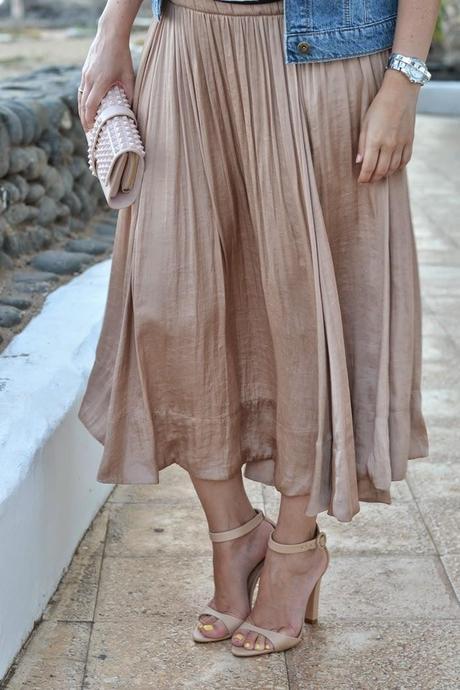 MIDI SKIRT