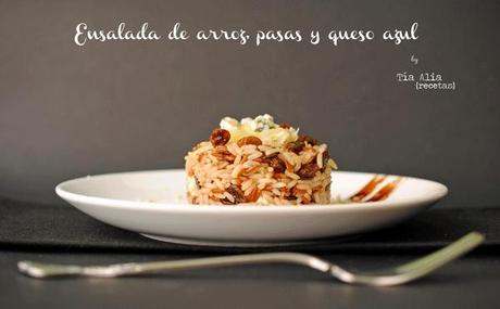 Ensalada de arroz, pasas y queso azul para DIRECTAS AL GRANO