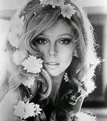 Nancy Sinatra - These boots are made for walking (1966)