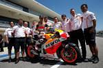 Equipo de Pedrosa listo para la acción