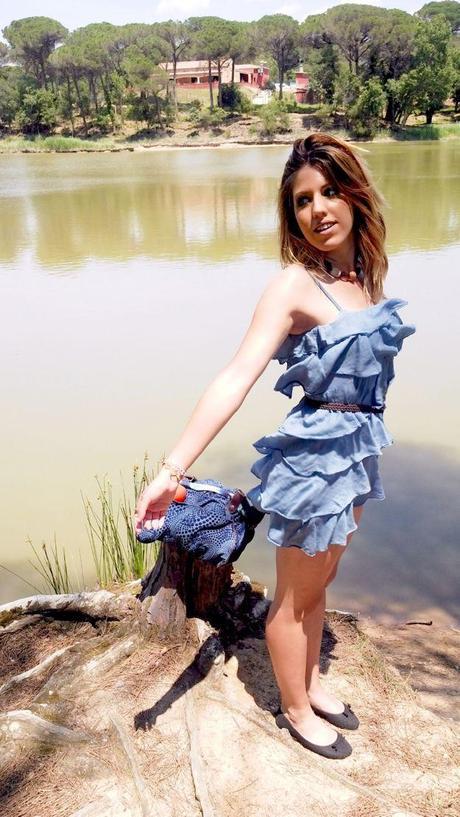 LRG Magazine - Blue Waves