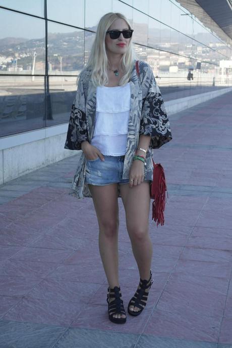 LICOR43 LIVE THE ROOF