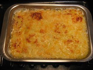 CANALONES CON SETAS Y BECHAMEL DE PIMIENTOS