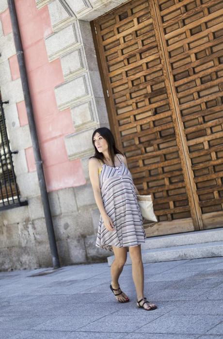 street style barbara crespo hakei striped pattern dress fashion blogger outfit blog de moda