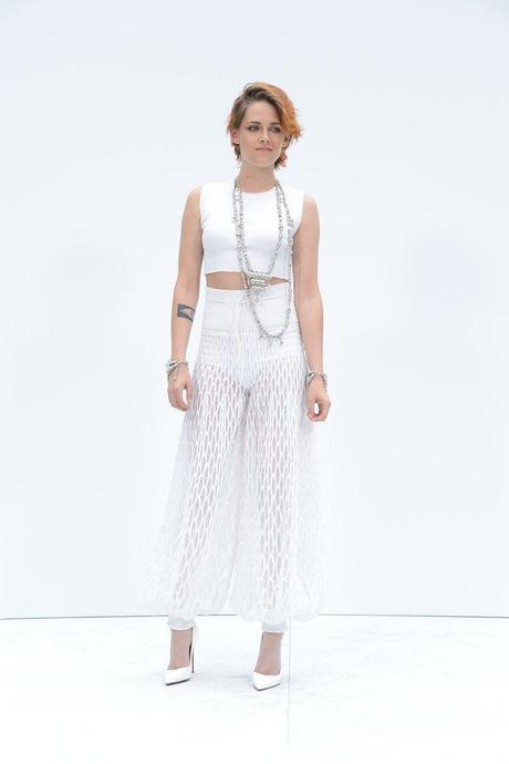La última de las musas de Lagerfeld. Kristen Stewart no se podía perder el desfile de Chanel Couture.