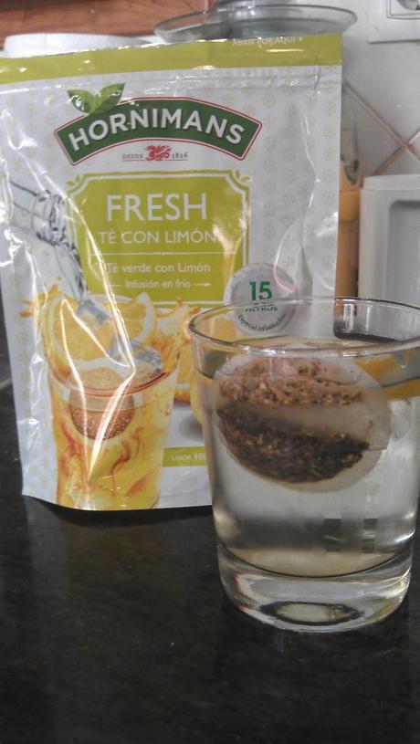 Té verde frío para el calor