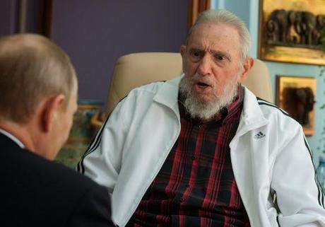 Putin entusiasmó a los cubanos y se reunión con Raúl y Fidel Castro [+ fotos]