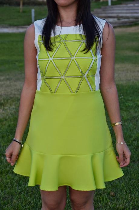Sheinside: Green triangles dress!!!