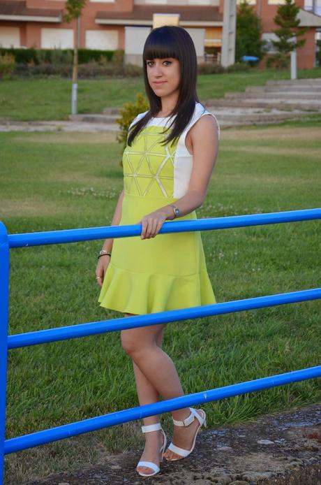 Sheinside: Green triangles dress!!!