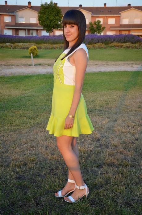 Sheinside: Green triangles dress!!!