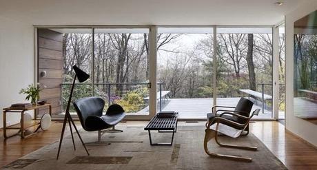 Casa Vanguardista en el Bosque