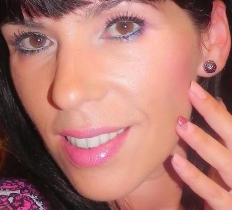 Pon un cinturón en tu vestido (look, manicura & outfit)