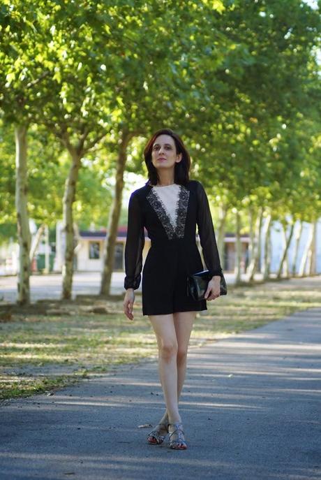 Sheinside JumpsuitNo me pude contener cuando ví este buzo...