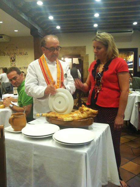 El Cochinillo De José María En Segovia