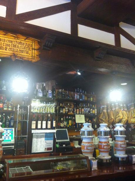 El Cochinillo De José María En Segovia