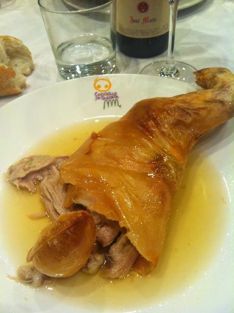 El Cochinillo De José María En Segovia
