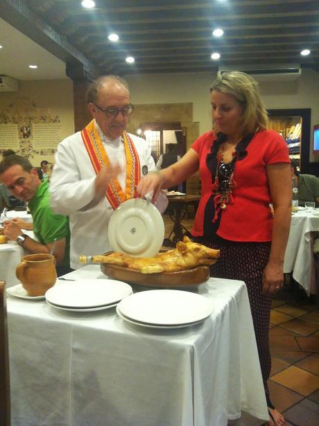 El Cochinillo De José María En Segovia