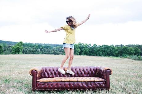 LidL_Ice_Cream-Levis_Vintage_Skirt-Yellow_Top-Espadrilles-Outfit-54