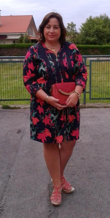 A mi estilo: Vestido camisero estampado