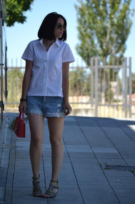 White is always a good option ... White is always a good option ...