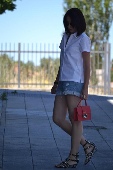 White is always a good option ... White is always a good option ...