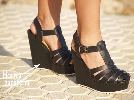 OUTFIT SKULL AND LACE