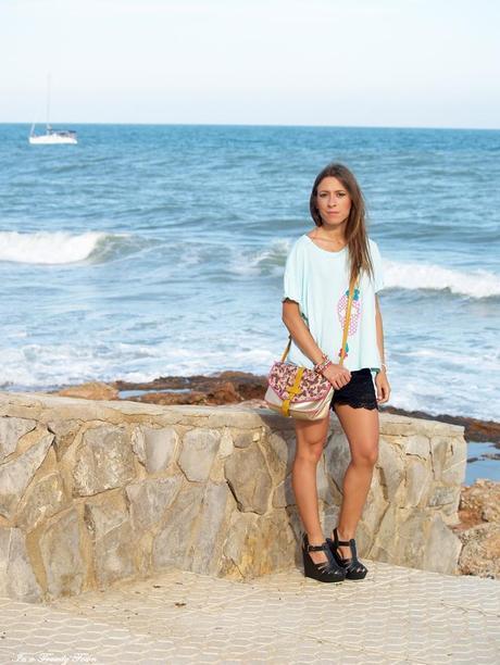 OUTFIT SKULL AND LACE