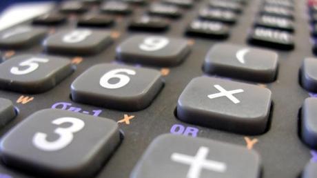 Leyes que demandan Legislador