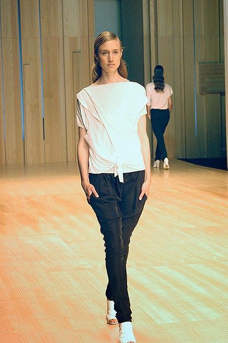 Presente, la nueva colección de Txell Miras