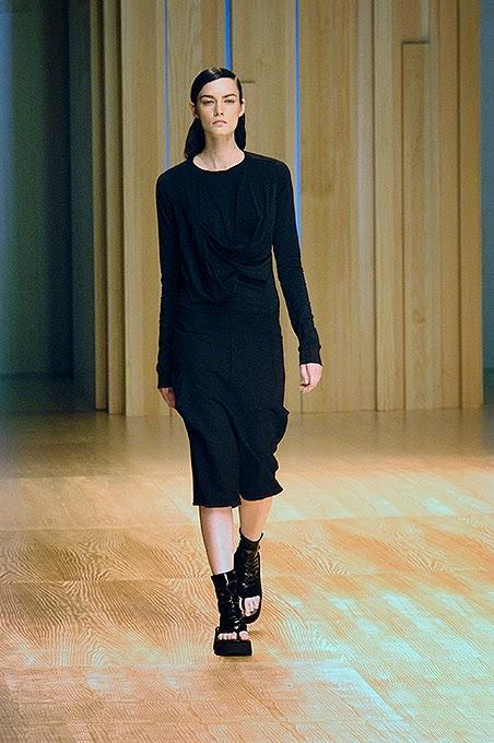 Presente, la nueva colección de Txell Miras