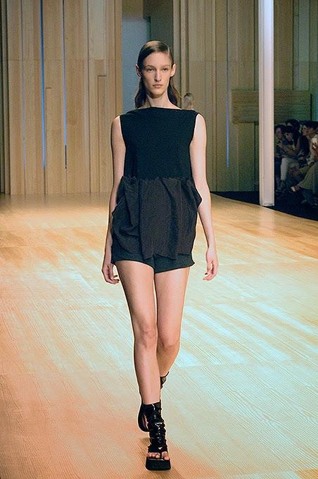 Presente, la nueva colección de Txell Miras