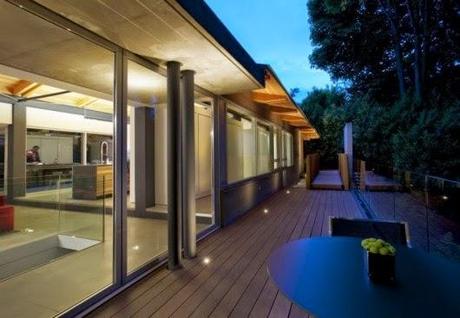 Casa Canadiense en el Bosque