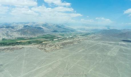 Valle y desierto de Nazca