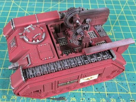 How to Lose at 40k*'**/WIP'R'Us: Painting Treads on a Tank, How to