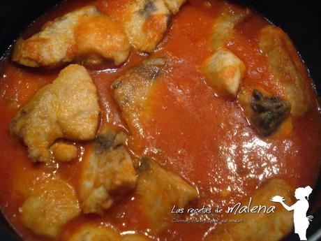 Bonito en salsa de tomate