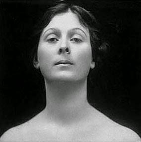 Isadora Duncan en Mujeres Malditas de Rne5