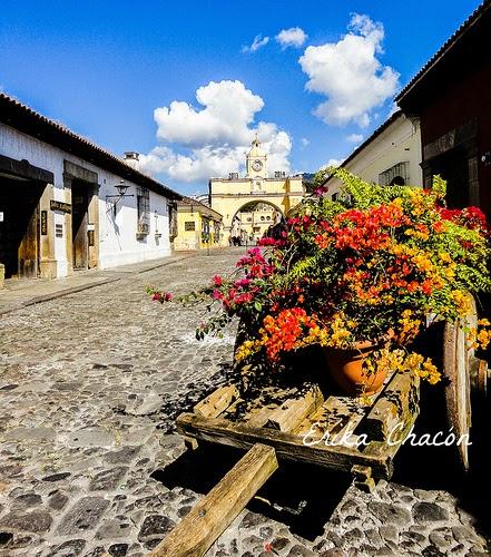 ¡ La Antigua Guatemala is also happy !