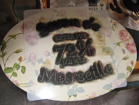 Ovalo grande con decoupage y stencils