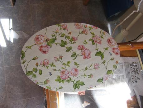 Ovalo grande con decoupage y stencils