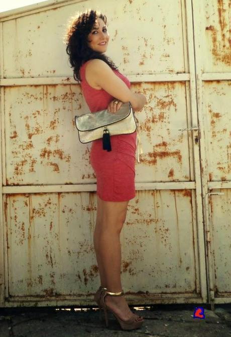 VestidoConFajín-DressWithWBelt-RobeAvecCeiture