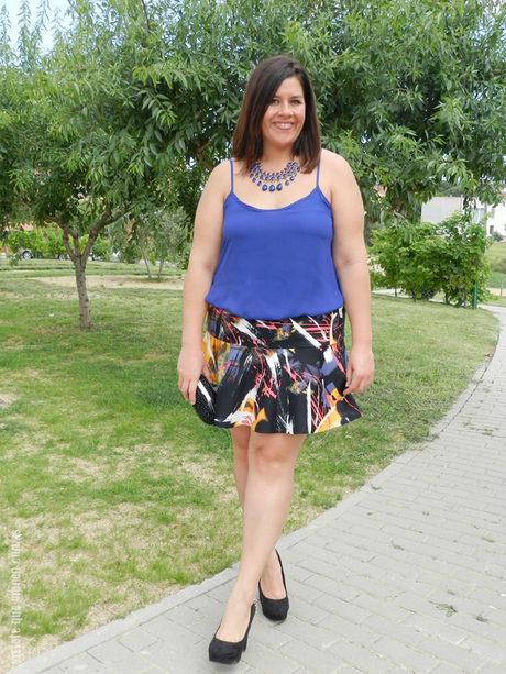 Print Skirt Outfit