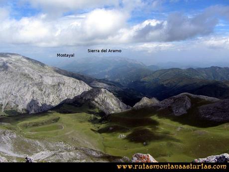Ruta Tuiza Siegalavá: Vista de la Mostayal y la Sierra del Aramo desde el Siegalavá