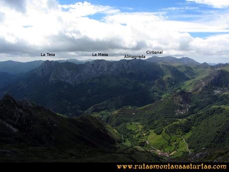 Ruta Tuiza Siegalavá: Vista de la Mesa, La Tesa y la Almagreda desde Siegalavá