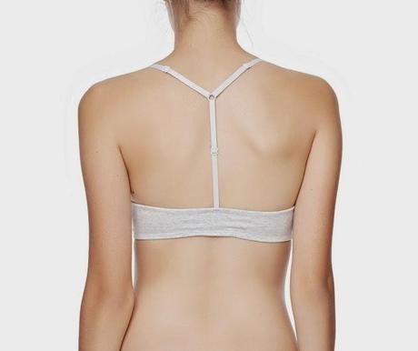 EN BUSCA DEL ESCOTE PERFECTO.-