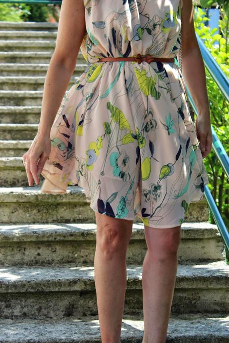 MIS LOOKS CON LUSSTRA - VESTIDO ESTAMPADO  ASIMÉTRICO