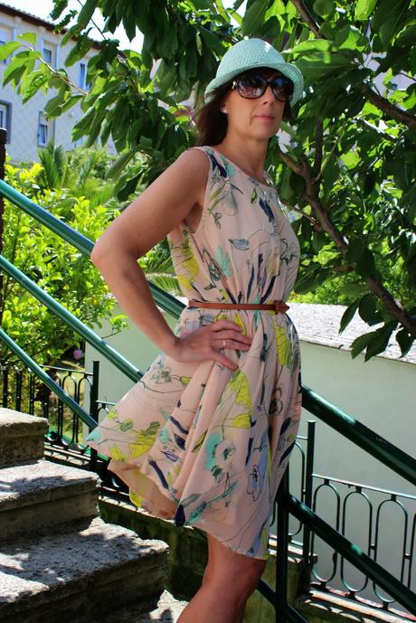 MIS LOOKS CON LUSSTRA - VESTIDO ESTAMPADO  ASIMÉTRICO