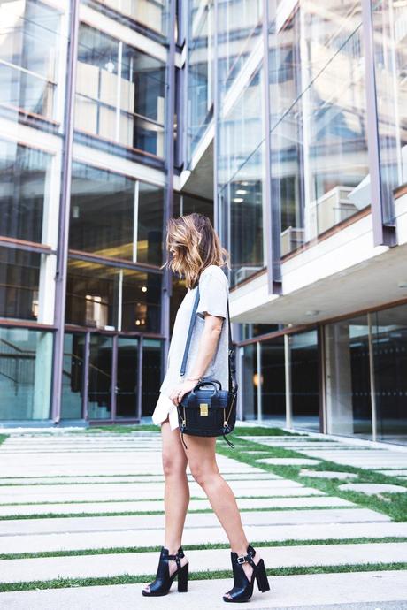 White_Skort-Black_Sandals_Boots-Outfit-Street_Style-1