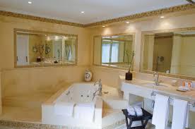 Lindos baños estilo romano