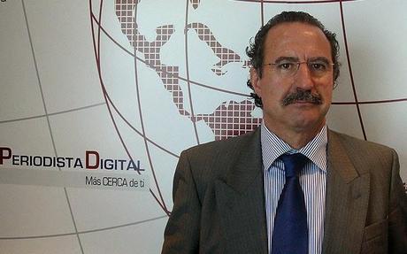 Dr. Casado, especialista en cirugía plástica en Madrid