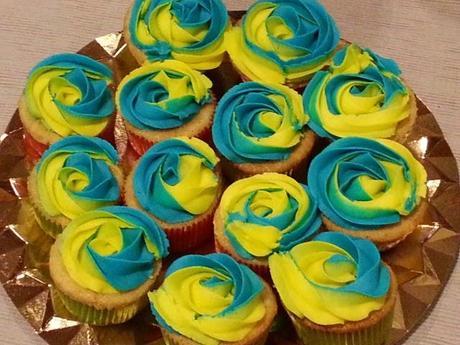 Cocina - Cupcakes de vainilla, chocolate y Magnolia Bakery